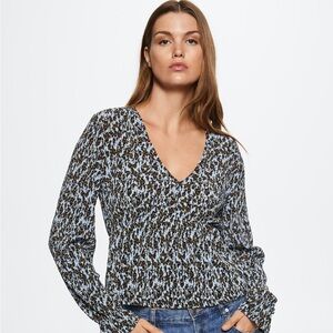 Mango Flowy textured blouse-Size Small